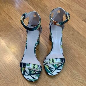 Stuart Weitzman Women's Floral Heels
